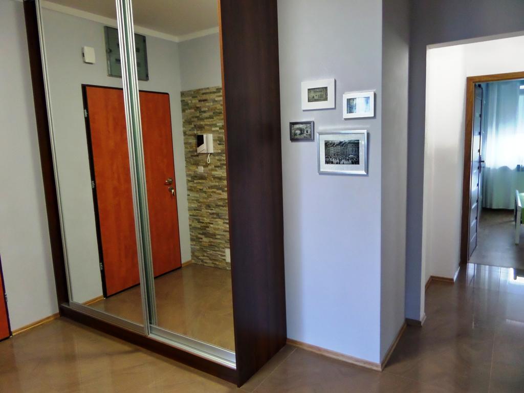 Apartamenty Silver Premium 바르샤바 객실 사진