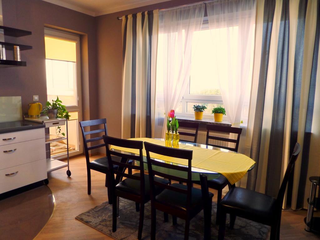Apartamenty Silver Premium 바르샤바 객실 사진